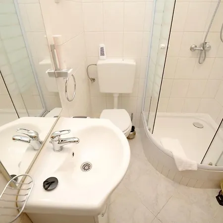 Victoria - Centre Pensjonat 3*